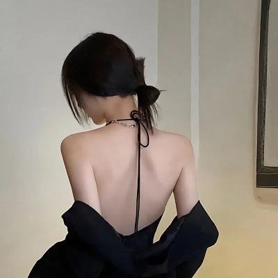 唱歌的女人